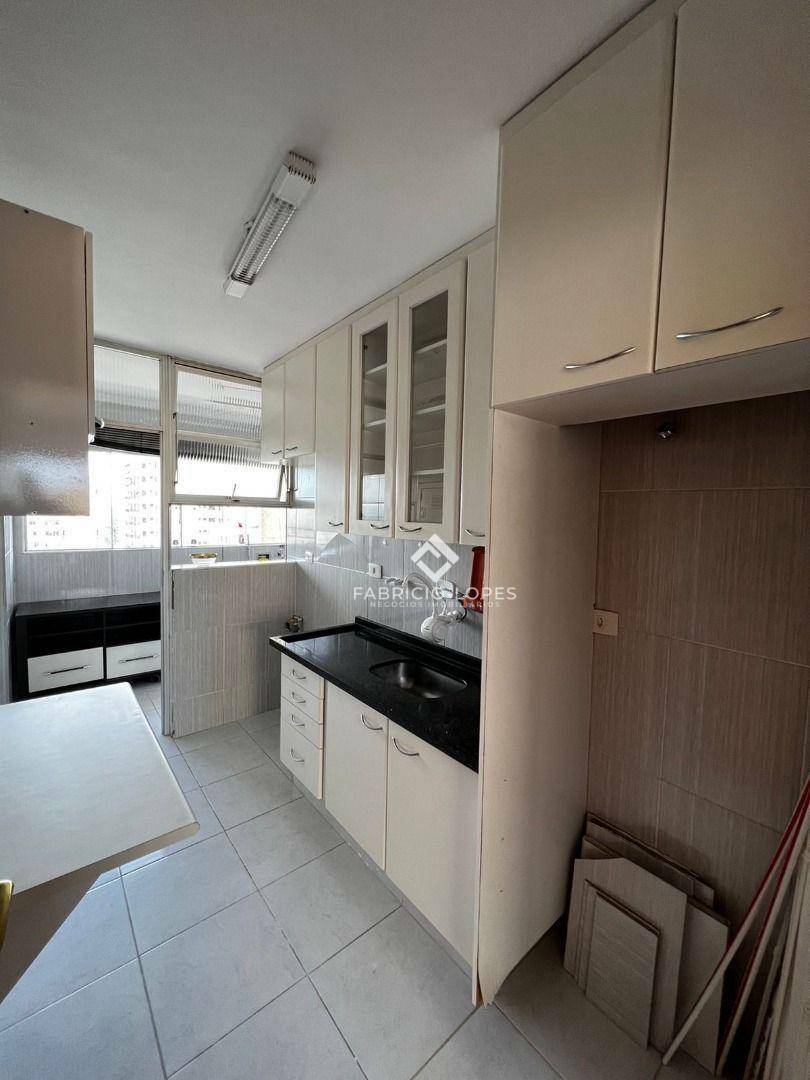 Apartamento à venda com 2 quartos, 80m² - Foto 11