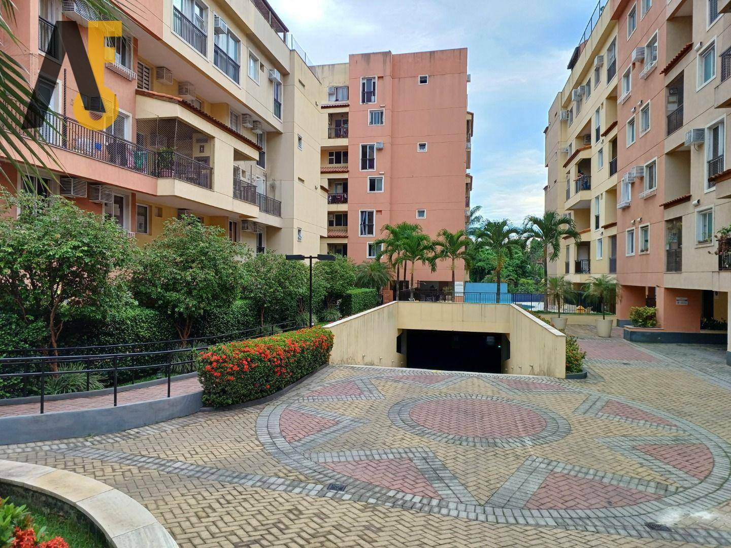 Apartamento à venda com 3 quartos, 83m² - Foto 56