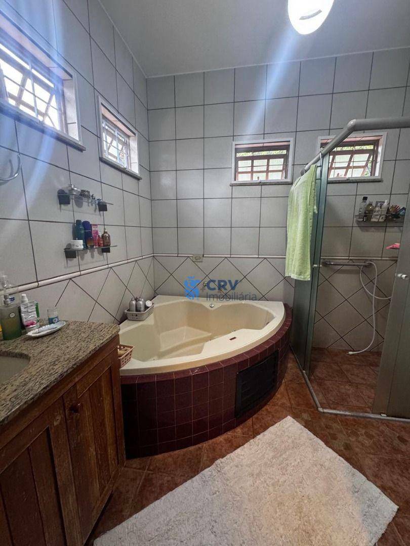 Chácara para alugar com 3 quartos, 300m² - Foto 19