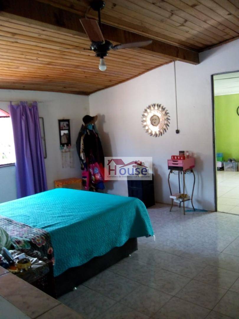 Casa à venda com 2 quartos, 100m² - Foto 6