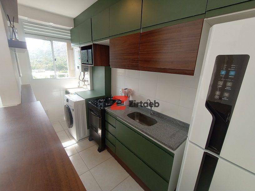 Apartamento para alugar com 3 quartos, 81m² - Foto 6