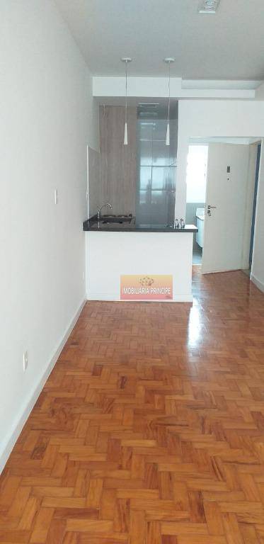 Apartamento à venda com 1 quarto, 40m² - Foto 2