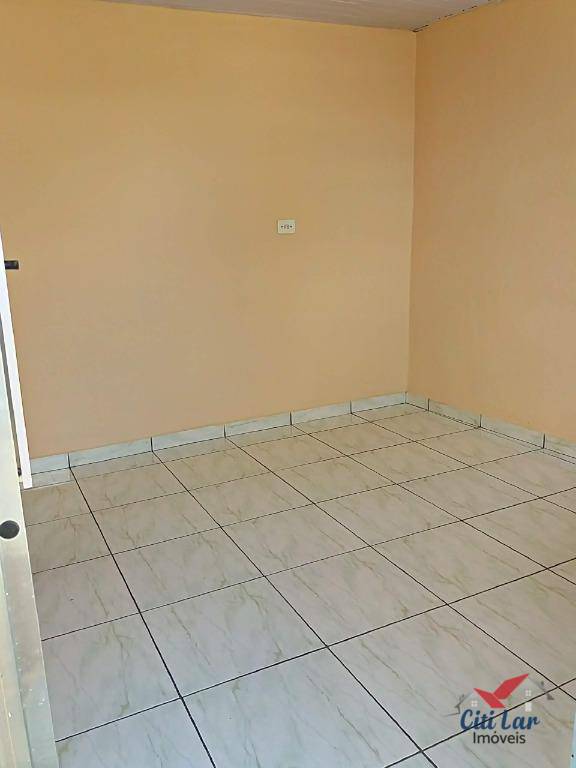 Casa para alugar com 1 quarto, 37m² - Foto 5