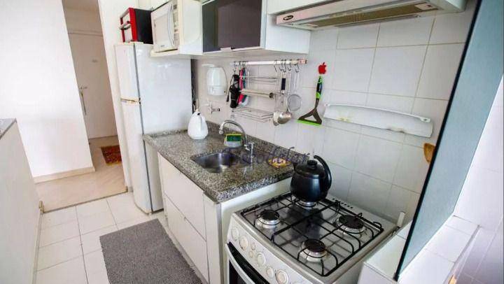 Apartamento à venda com 2 quartos, 67m² - Foto 7