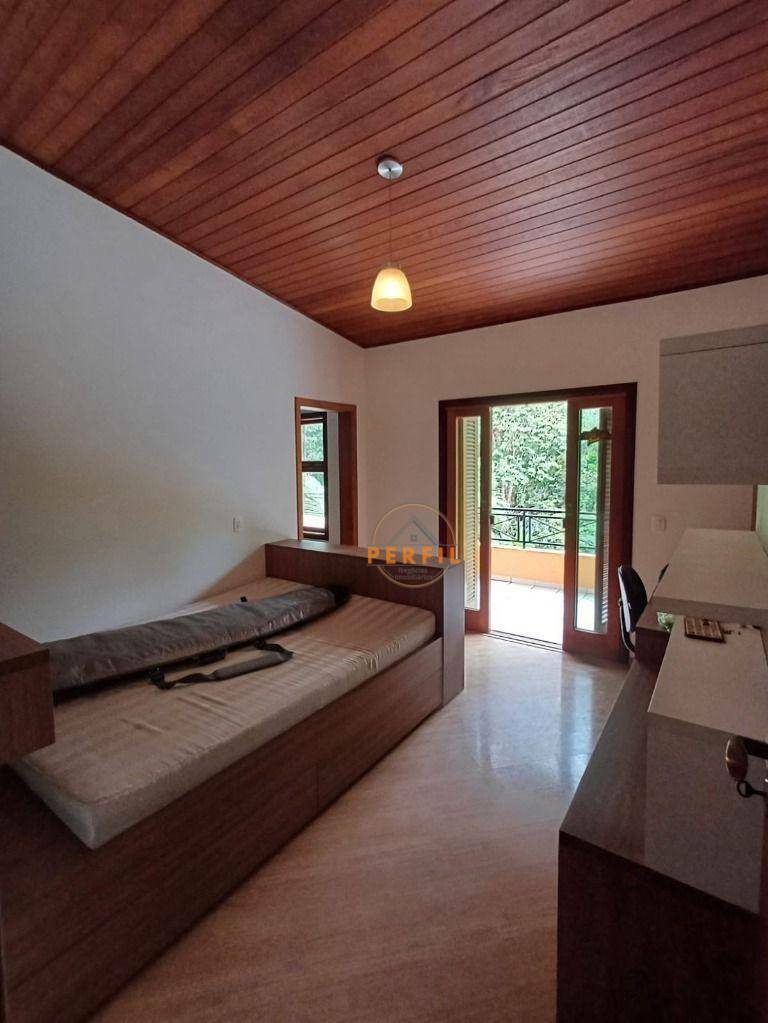 Casa de Condomínio à venda e aluguel com 6 quartos, 600m² - Foto 14
