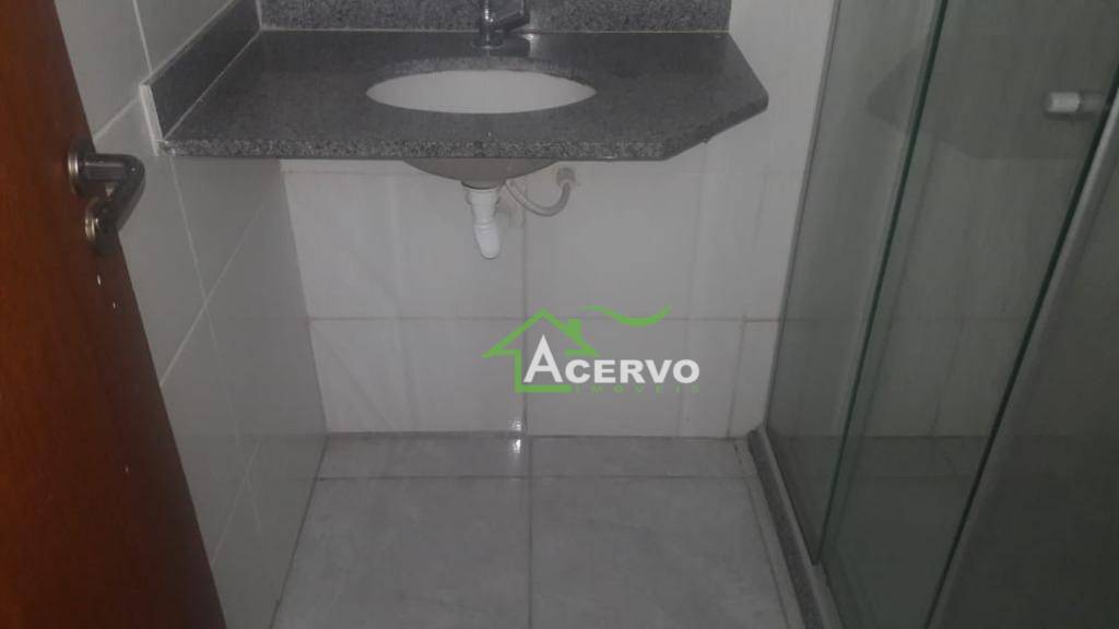 Apartamento à venda com 2 quartos, 74m² - Foto 3