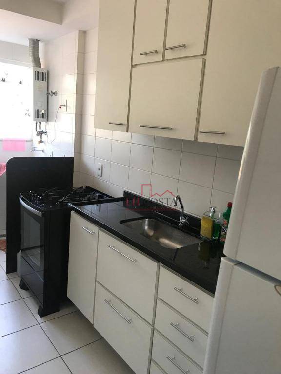 Apartamento à venda com 2 quartos, 57m² - Foto 7