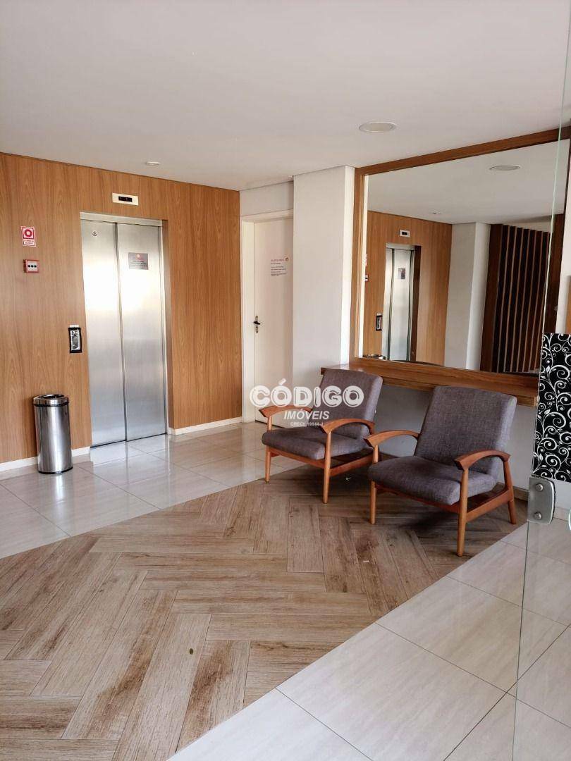 Apartamento à venda com 2 quartos, 65m² - Foto 11