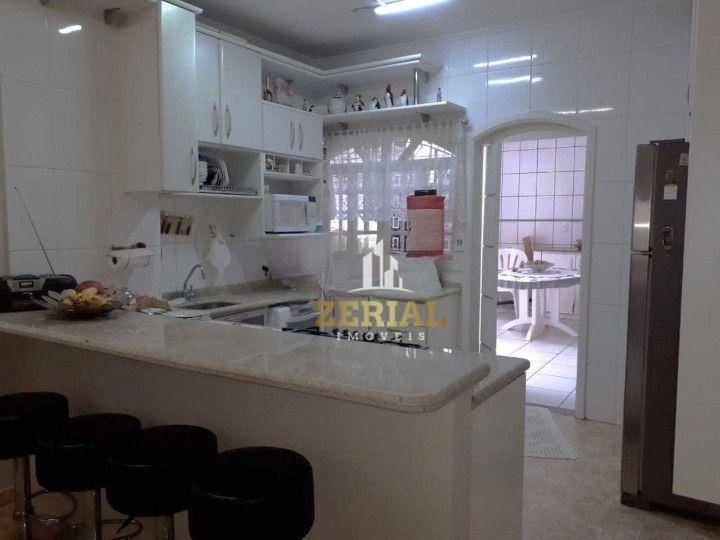 Sobrado à venda com 3 quartos, 150m² - Foto 3