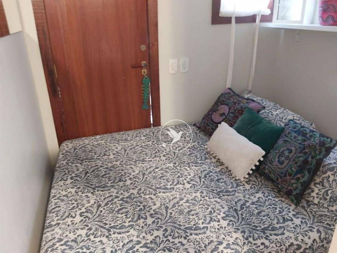 Casa de Condomínio à venda com 3 quartos, 240m² - Foto 14