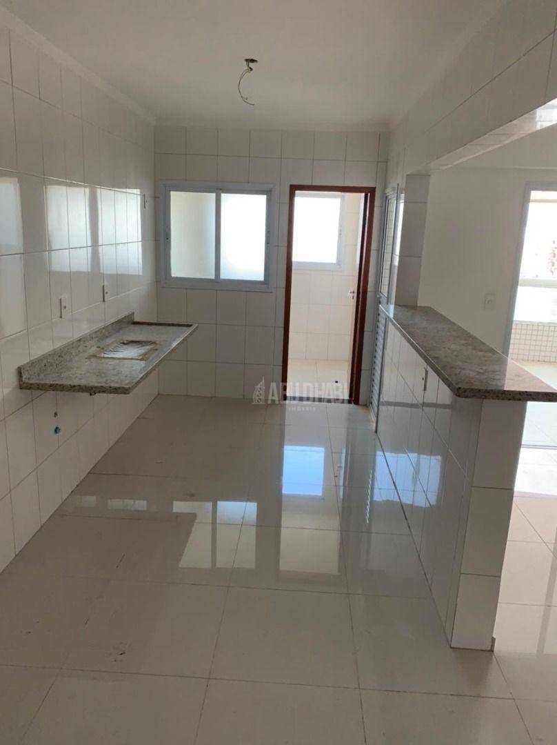 Apartamento à venda com 3 quartos, 139m² - Foto 5