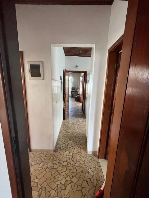 Casa à venda com 3 quartos, 520m² - Foto 9