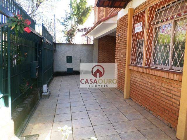 Casa à venda com 4 quartos, 268m² - Foto 3