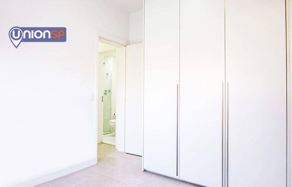 Apartamento à venda com 2 quartos, 70m² - Foto 8