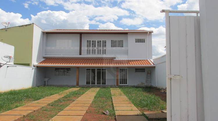 Casa, 3 quartos, 123 m² - Foto 2