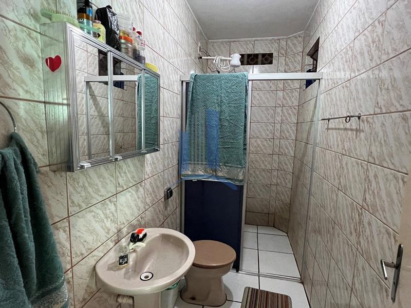 Sobrado à venda com 6 quartos, 200m² - Foto 12