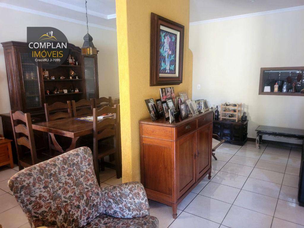 Casa à venda com 3 quartos, 150m² - Foto 6