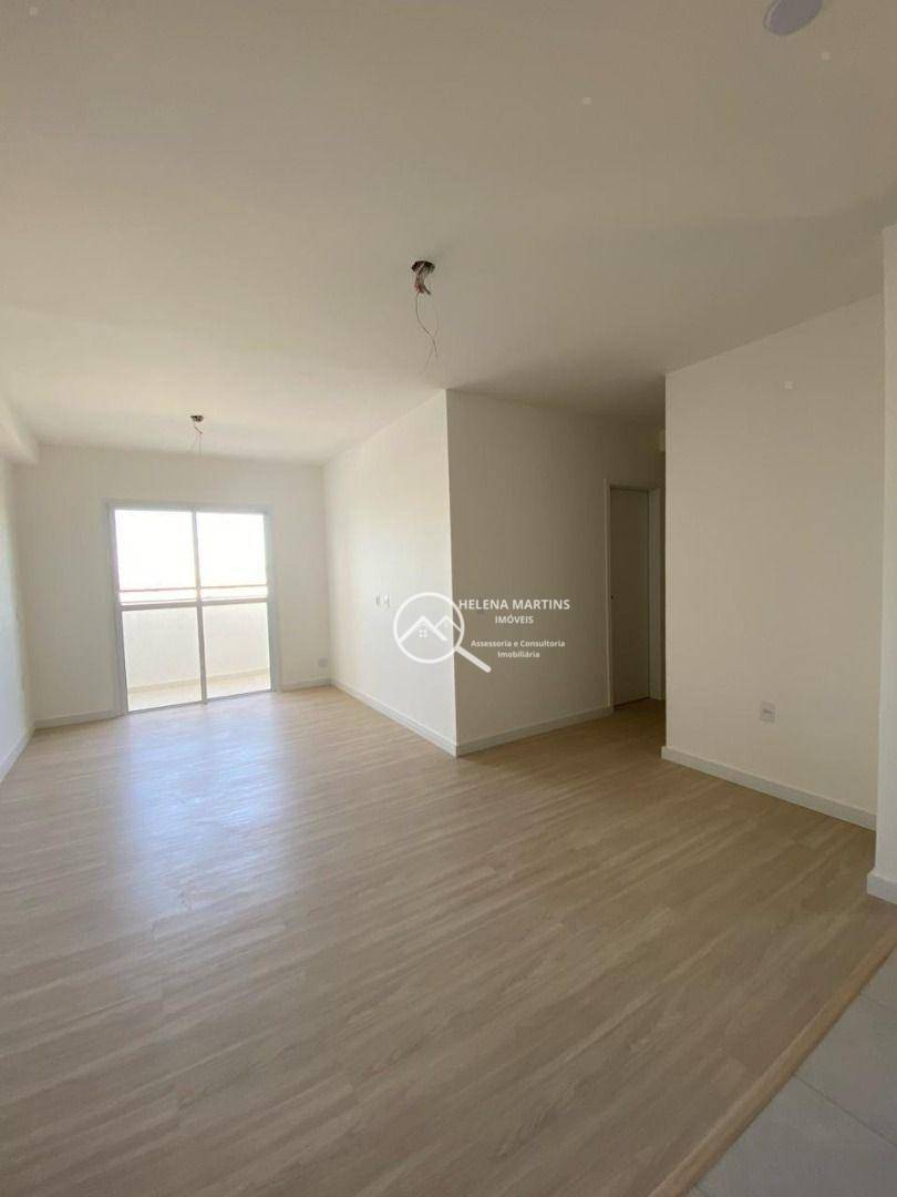 Apartamento à venda com 3 quartos, 78m² - Foto 1