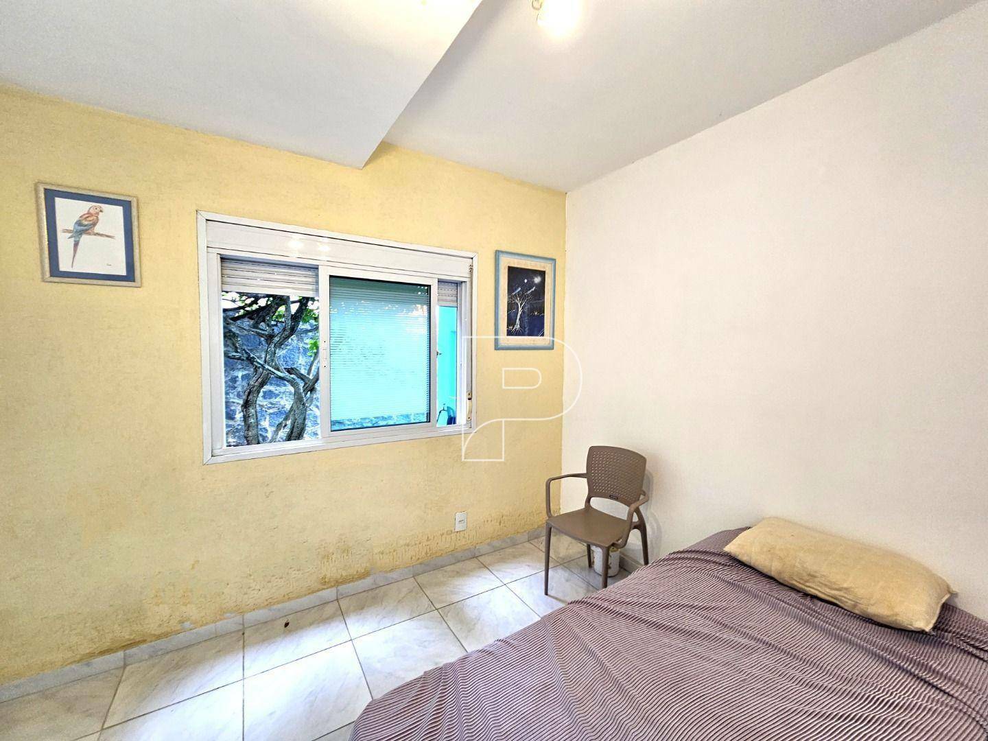 Casa à venda com 3 quartos, 250m² - Foto 18