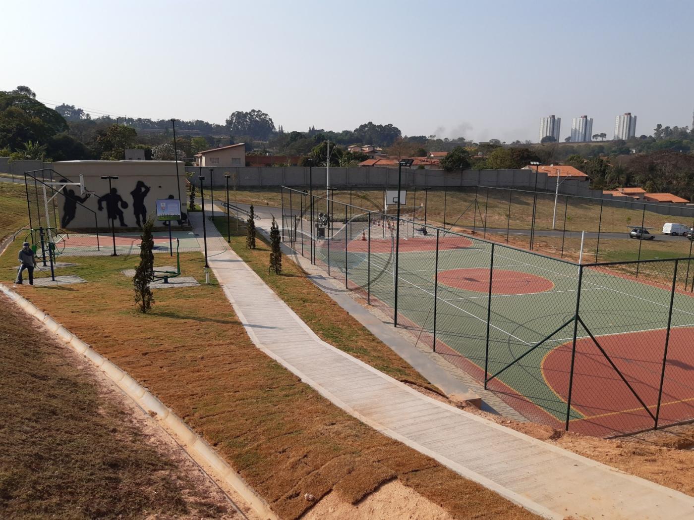 Casa de Condomínio à venda com 4 quartos, 300m² - Foto 28