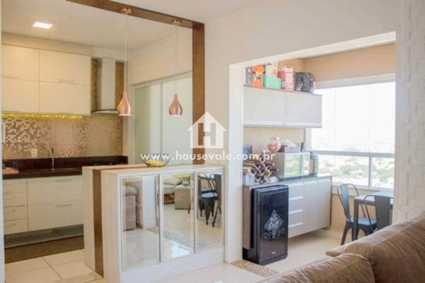 Apartamento à venda com 2 quartos, 70m² - Foto 1