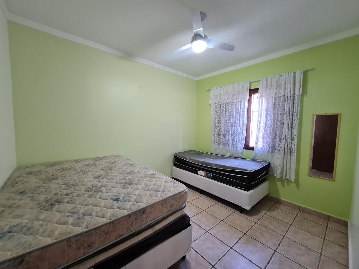 Casa à venda com 3 quartos, 360m² - Foto 9