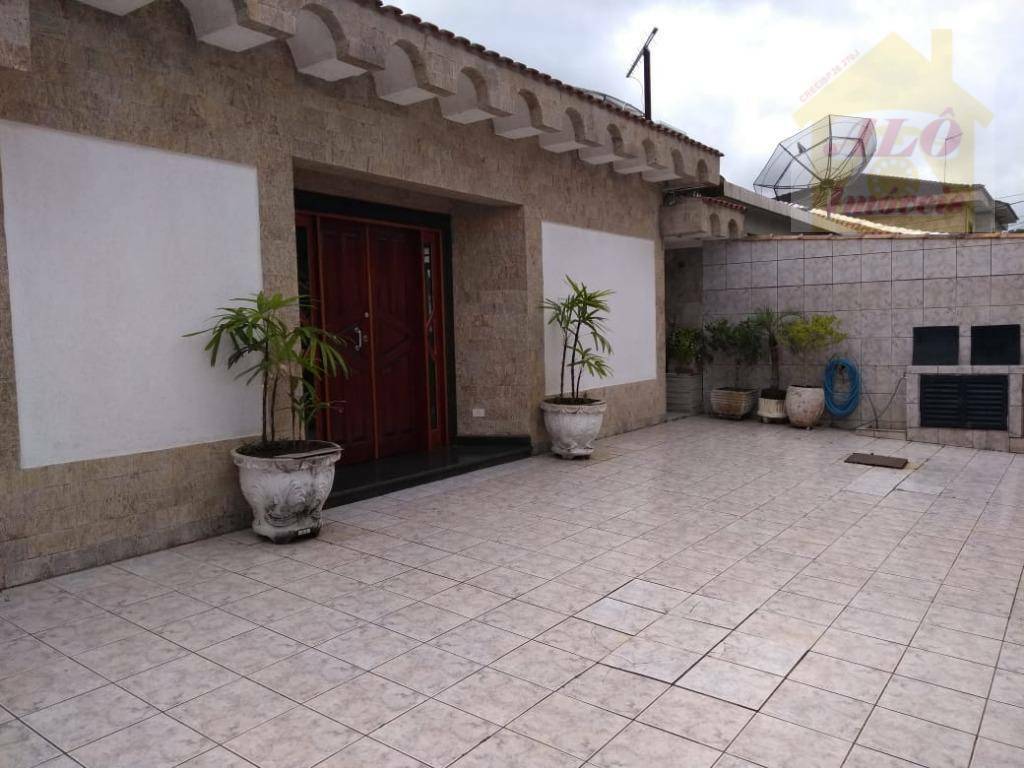 Casa à venda com 4 quartos, 270m² - Foto 2