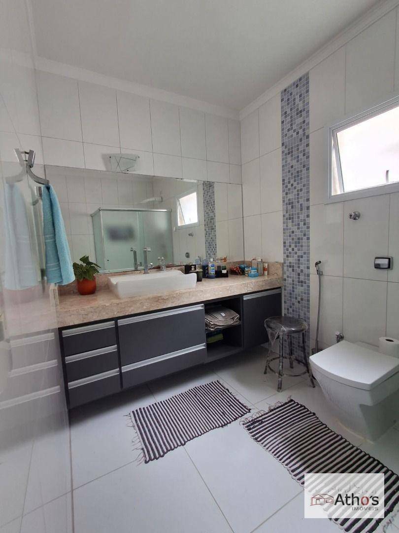 Casa à venda com 3 quartos, 182m² - Foto 16