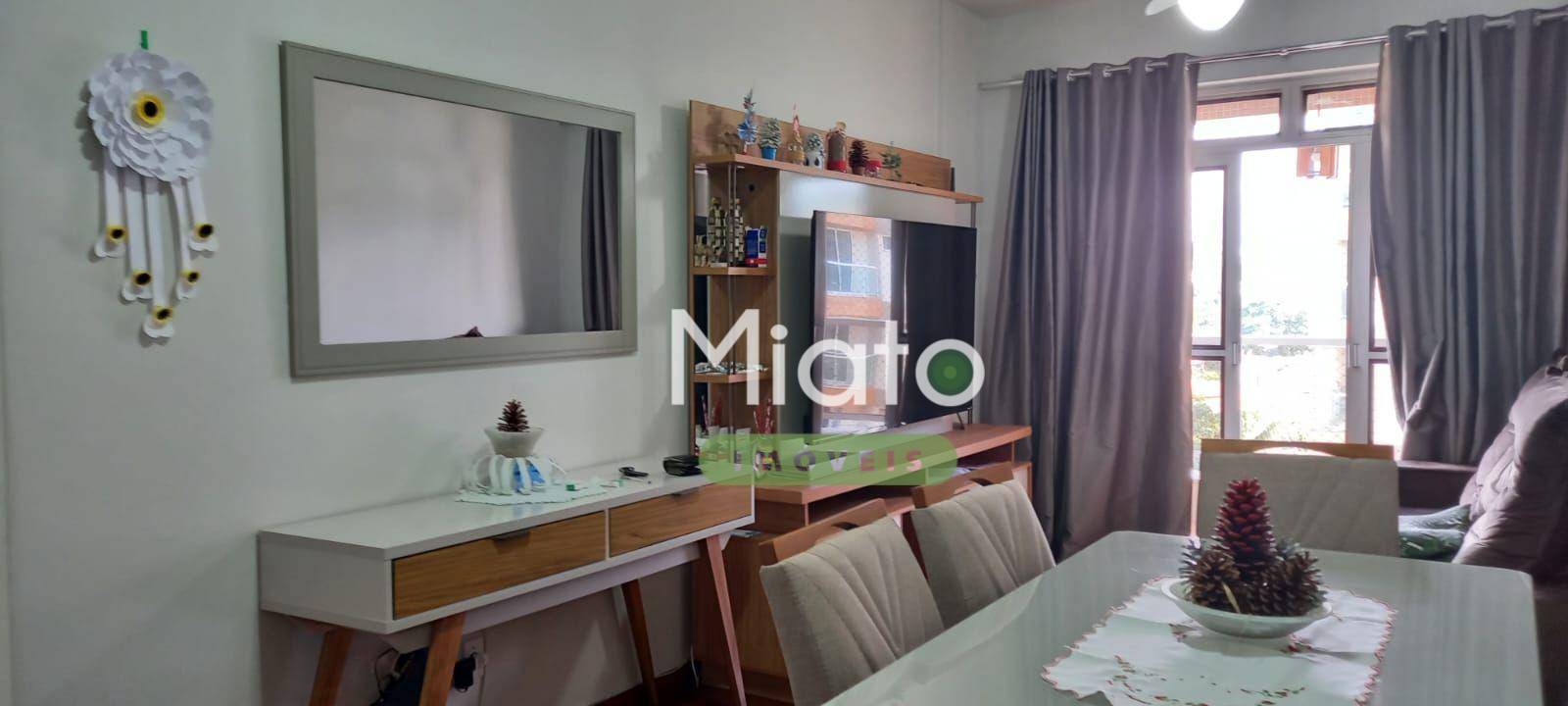 Apartamento à venda com 2 quartos, 77m² - Foto 24