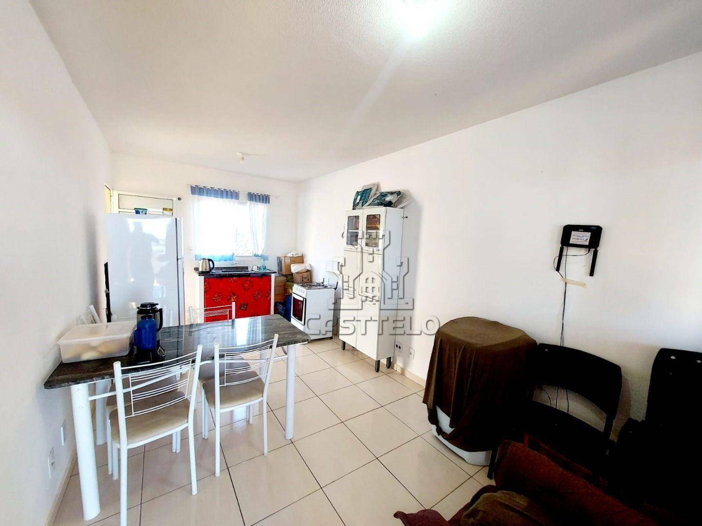 Casa à venda com 2 quartos, 54m² - Foto 5