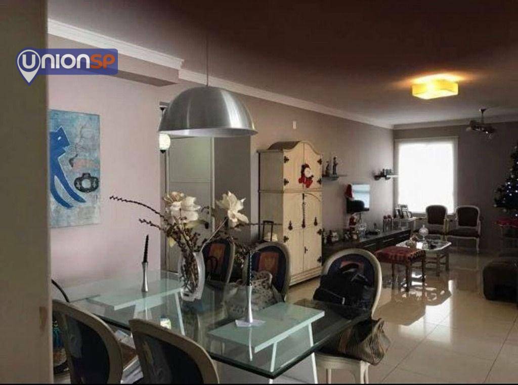 Apartamento à venda com 3 quartos, 168m² - Foto 2