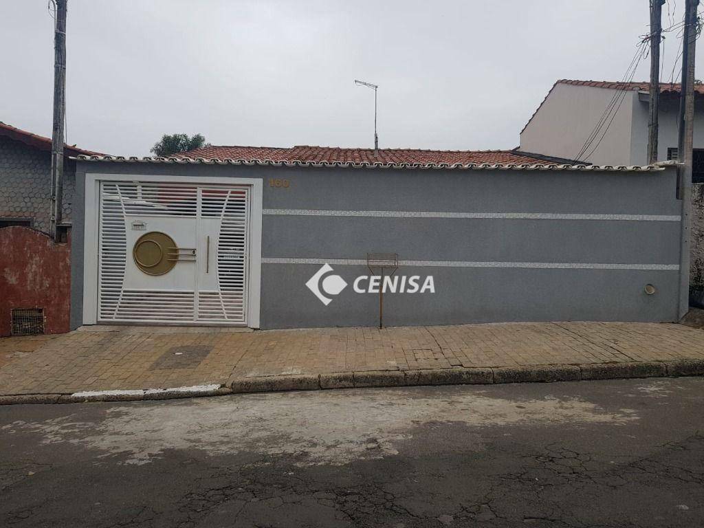 Casa à venda com 2 quartos, 180m² - Foto 2