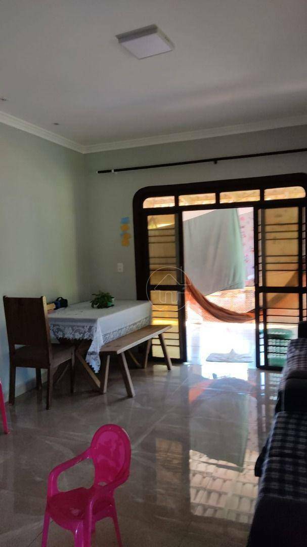 Casa à venda com 3 quartos, 280m² - Foto 9