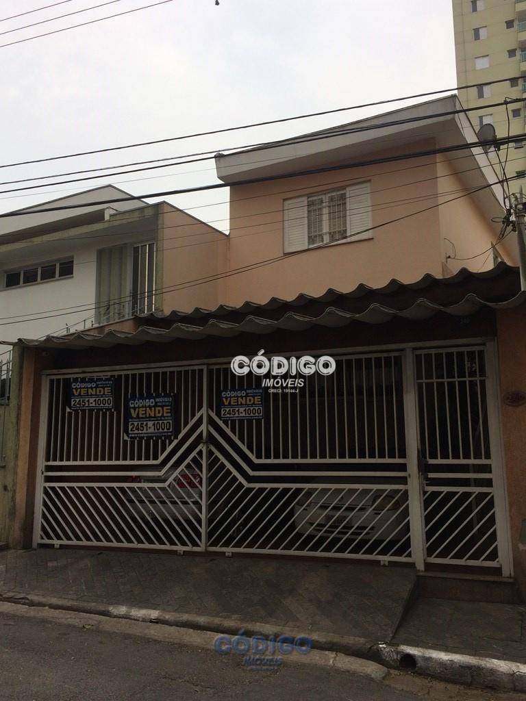 Sobrado à venda com 3 quartos, 300m² - Foto 1