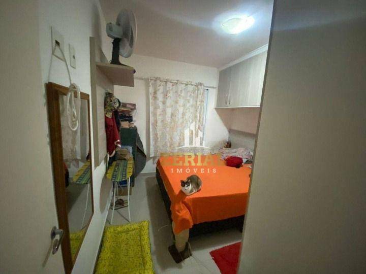 Apartamento à venda com 2 quartos, 60m² - Foto 7