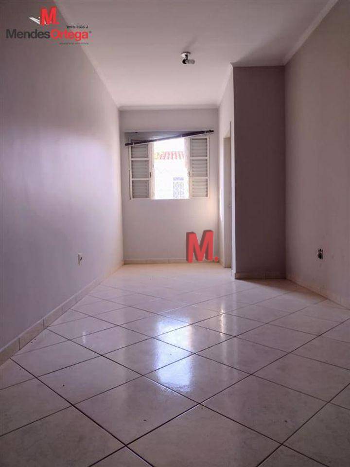 Casa para alugar com 1 quarto, 280m² - Foto 13