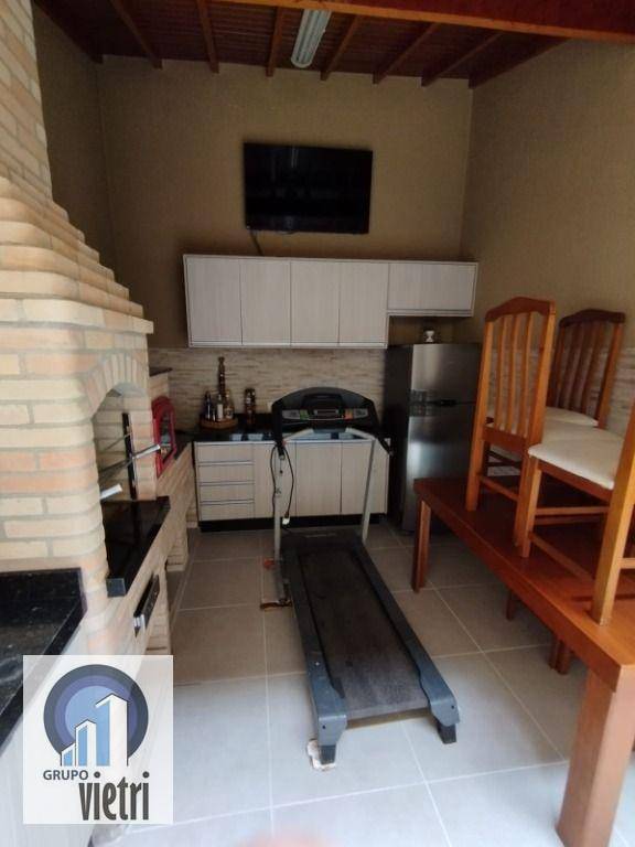 Sobrado à venda com 3 quartos, 200m² - Foto 47