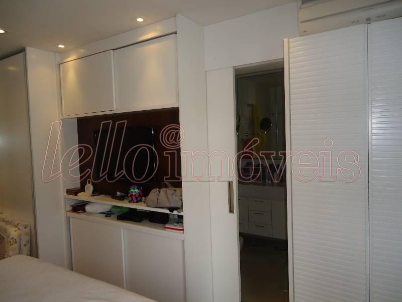 Apartamento à venda com 4 quartos, 200m² - Foto 8