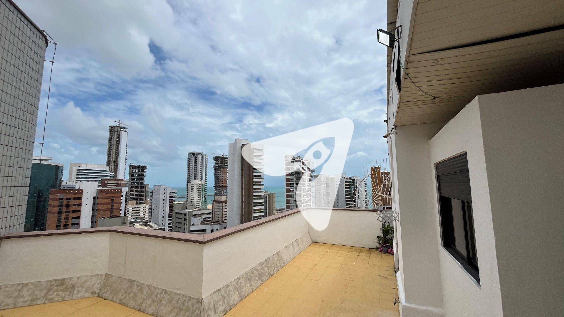 Cobertura à venda com 4 quartos, 350m² - Foto 5