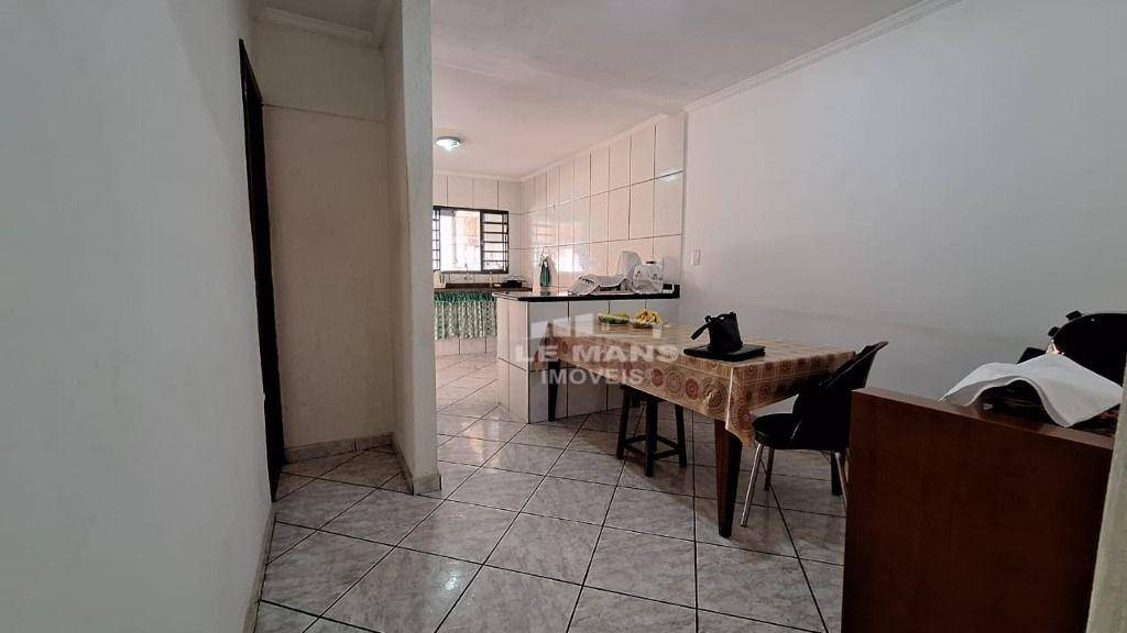 Casa à venda com 4 quartos, 150m² - Foto 23