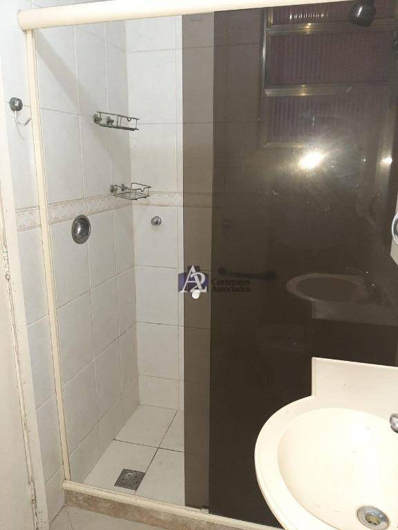 Apartamento à venda com 2 quartos, 74m² - Foto 8