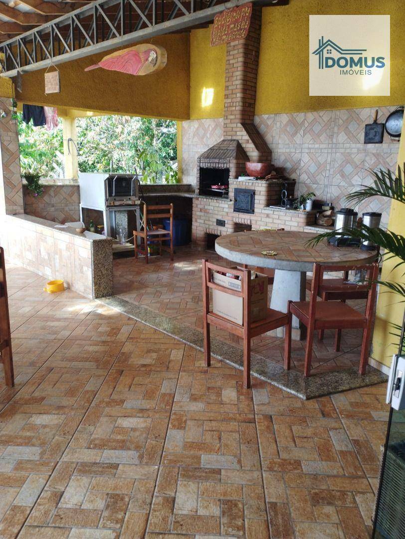 Chácara à venda com 4 quartos, 350m² - Foto 13