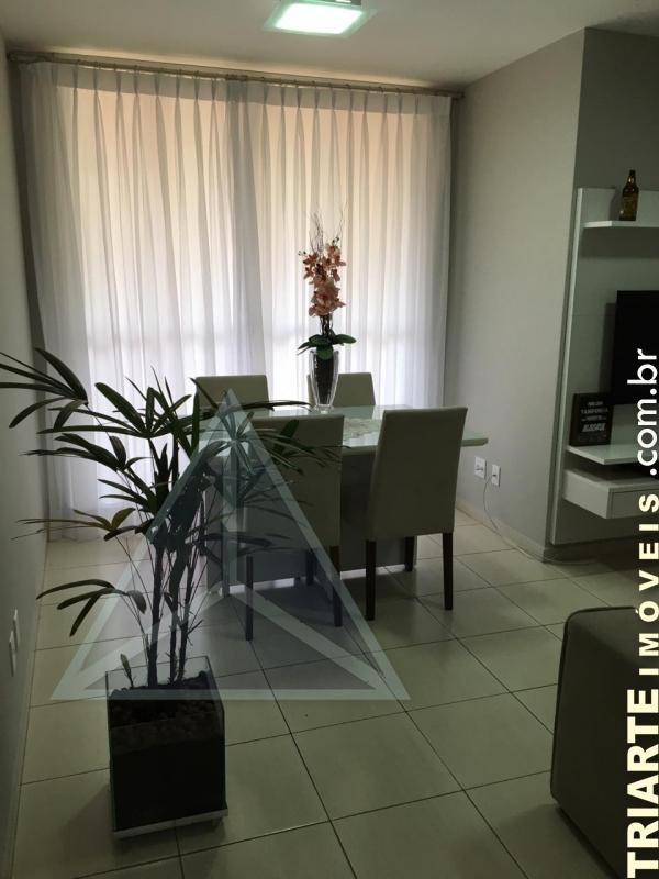 Apartamento à venda com 3 quartos, 79m² - Foto 3