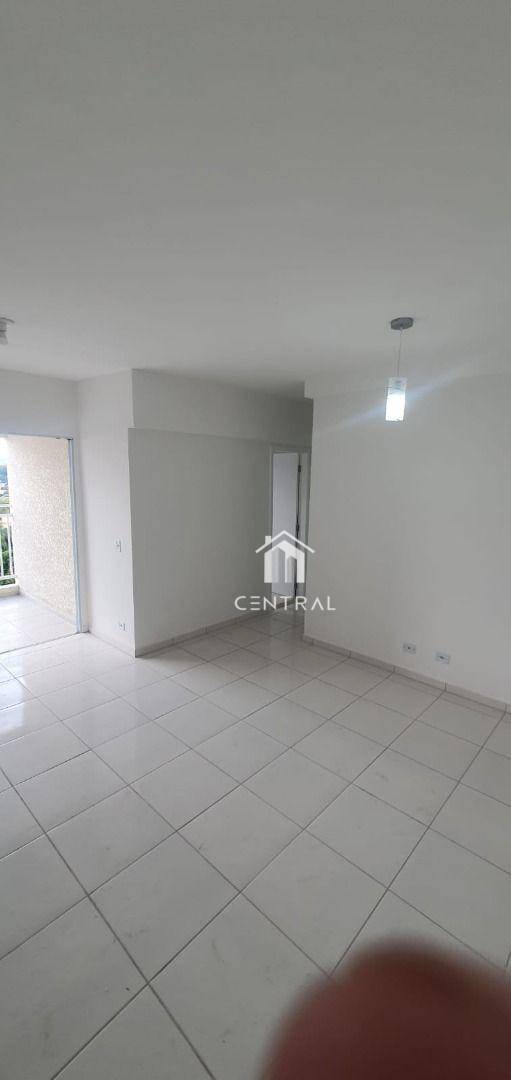 Apartamento à venda com 2 quartos, 63m² - Foto 2