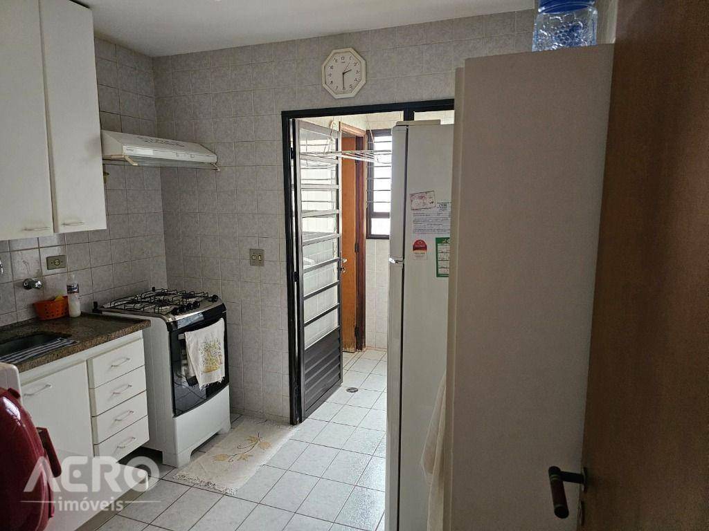 Apartamento à venda com 3 quartos, 82m² - Foto 6