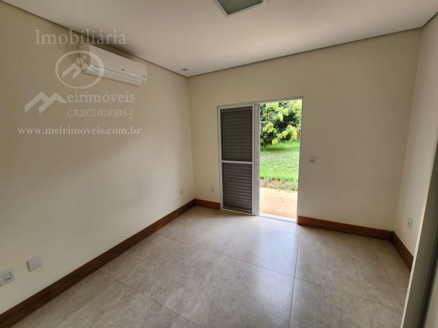 Casa à venda com 2 quartos, 600m² - Foto 21