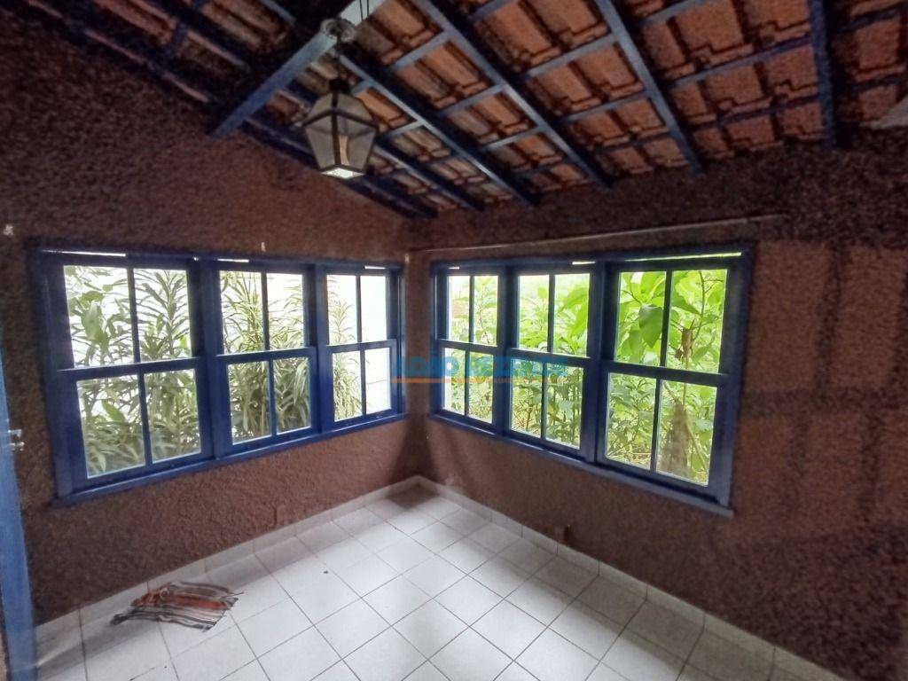 Casa à venda com 2 quartos, 148m² - Foto 11