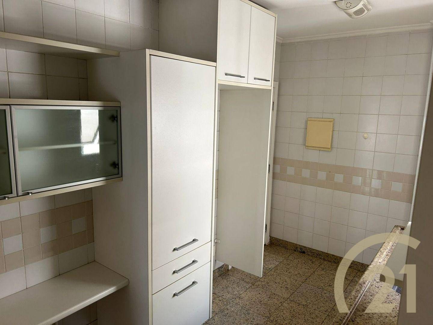 Apartamento para alugar com 2 quartos, 94m² - Foto 10