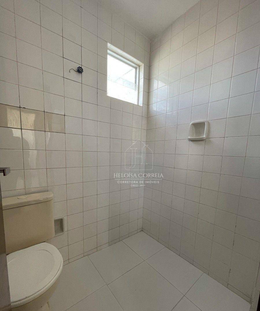 Apartamento à venda com 2 quartos, 70m² - Foto 8