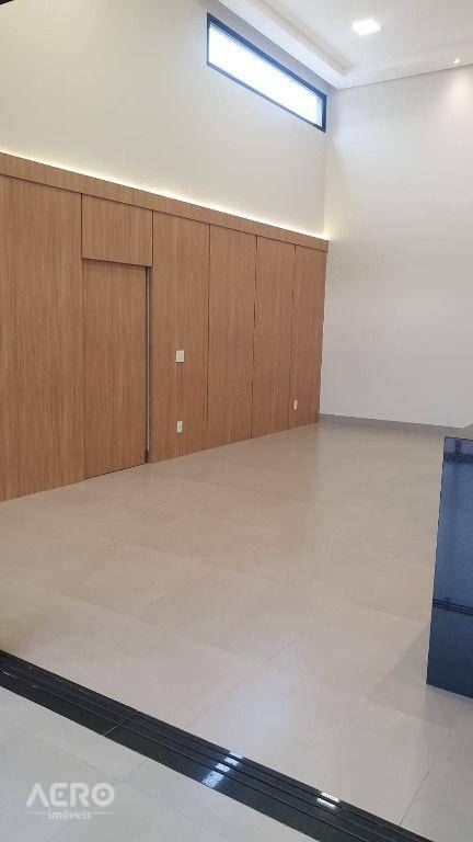 Casa de Condomínio à venda com 3 quartos, 240m² - Foto 9